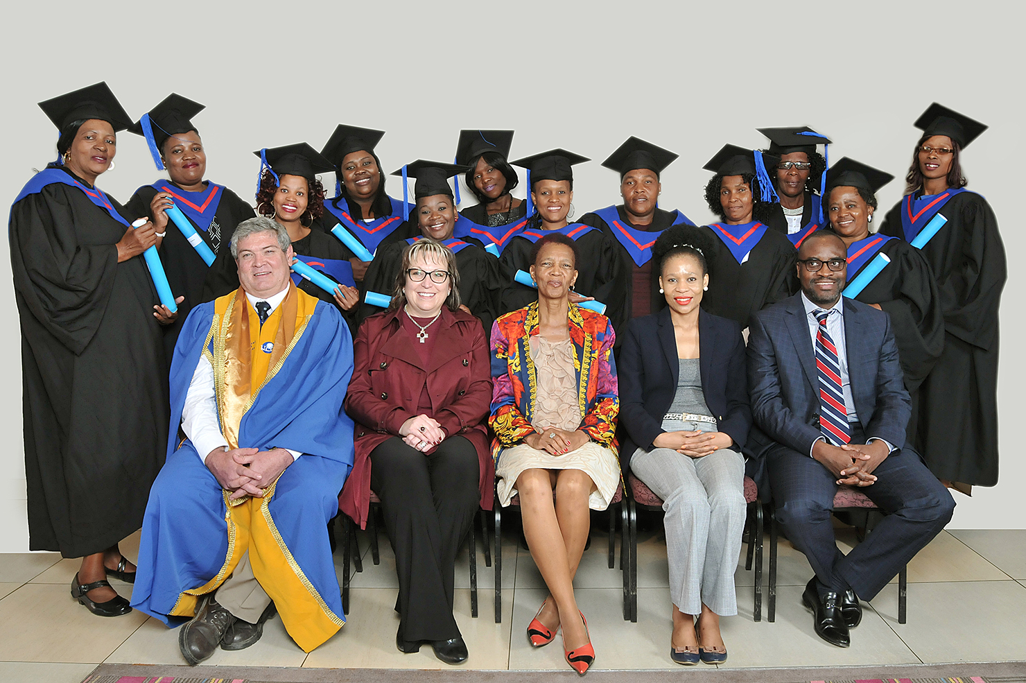 https://media.senwes.co.za/global/images/thobotrust/articles/2018/graduation.jpg